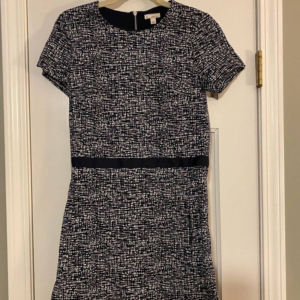 Gap mini dress with pockets.